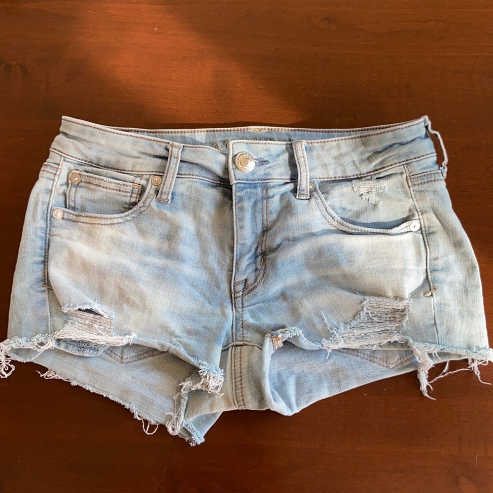 American Eagle light wash ripped shorts